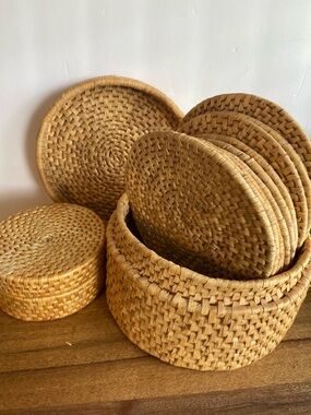 Vintage Wicker Basket Trivet Set Lidded Box Boho Decor